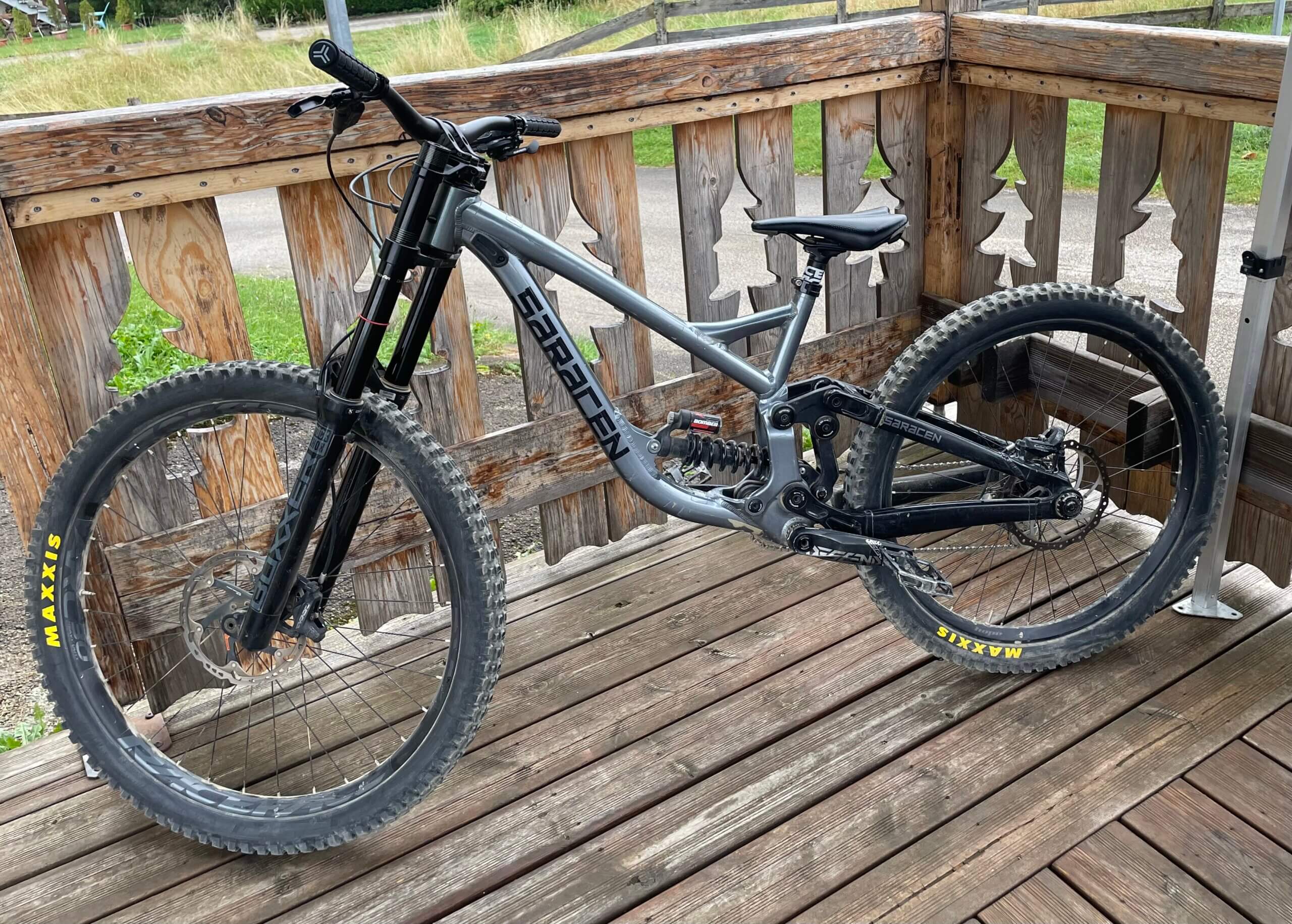 VTT Dh Saracen Myst Pro 2024