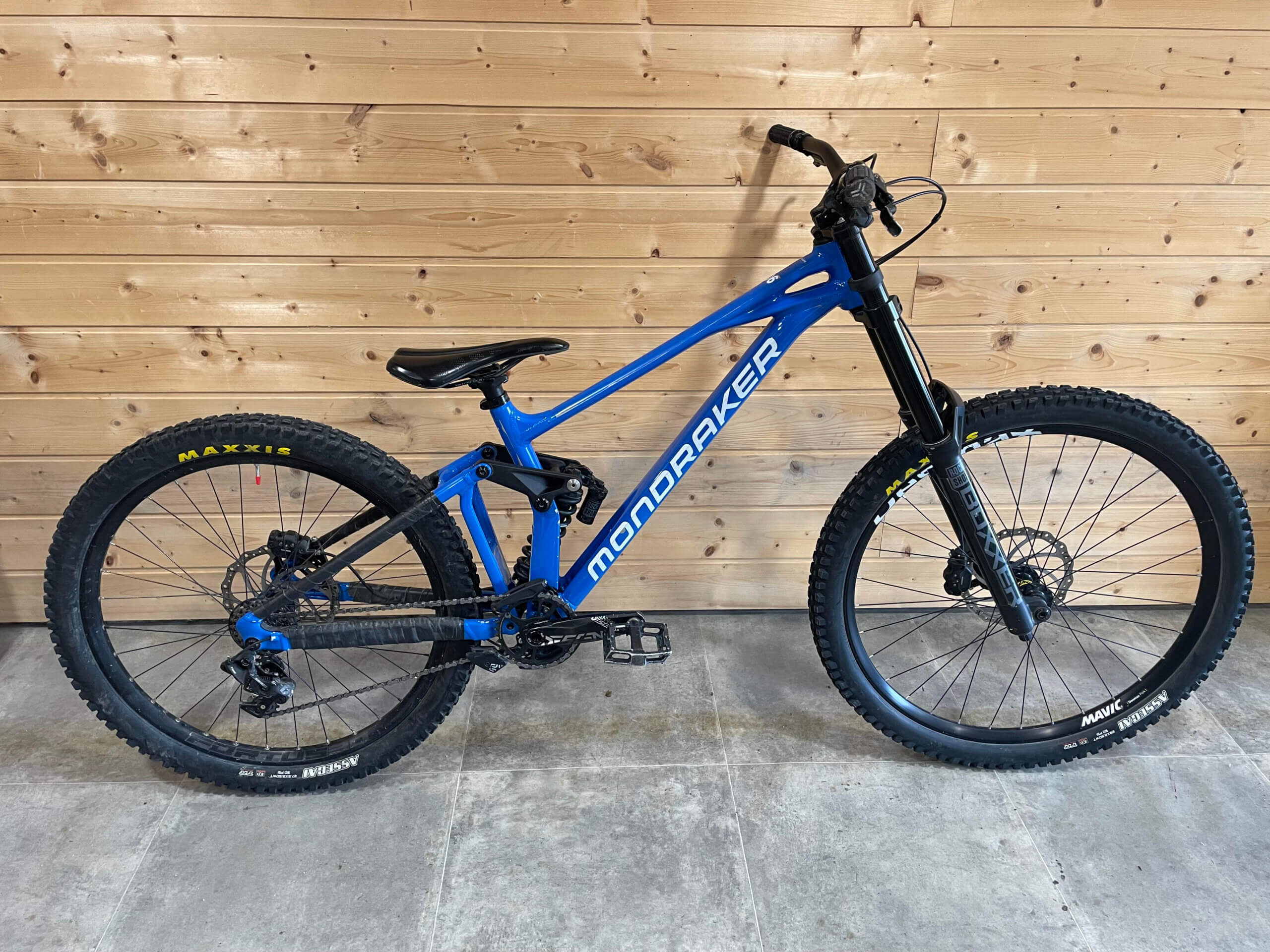 Vtt Dh Mondraker Summum mullet 2026